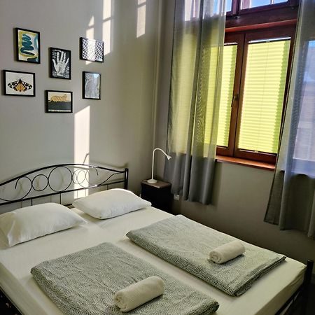 Viki Kazimierz Hostel Krakow Exterior photo