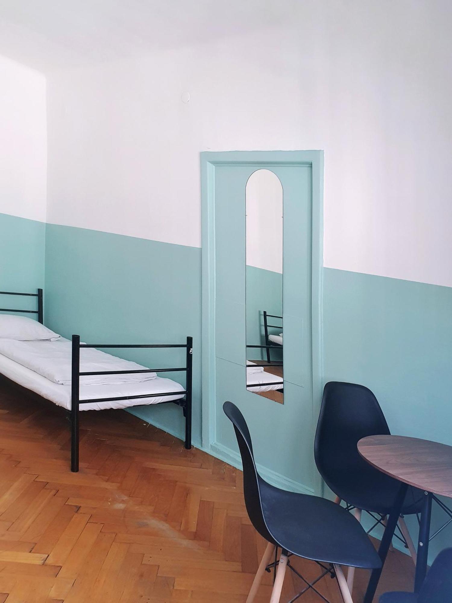 Viki Kazimierz Hostel Krakow Exterior photo